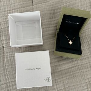 Van Cleef & Arpels Sweet Alhambra Pendant